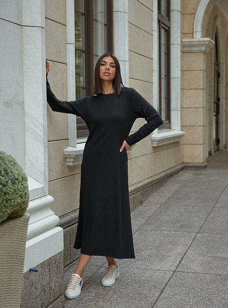 картинка Платье трикотажное миди черное от магазина ICNTPRY