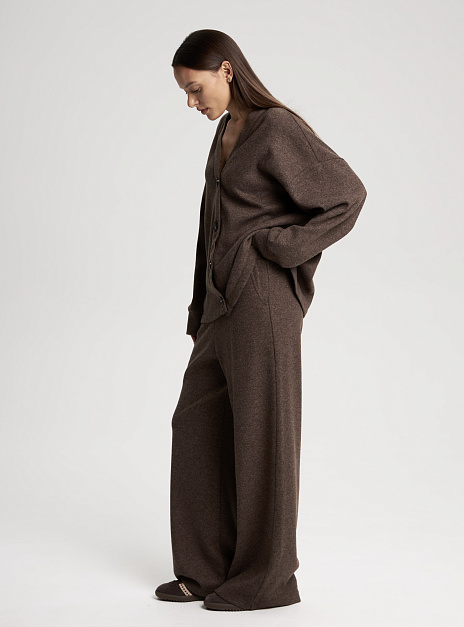 картинка Брюки трикотаж кофе от магазина ICNTPRY