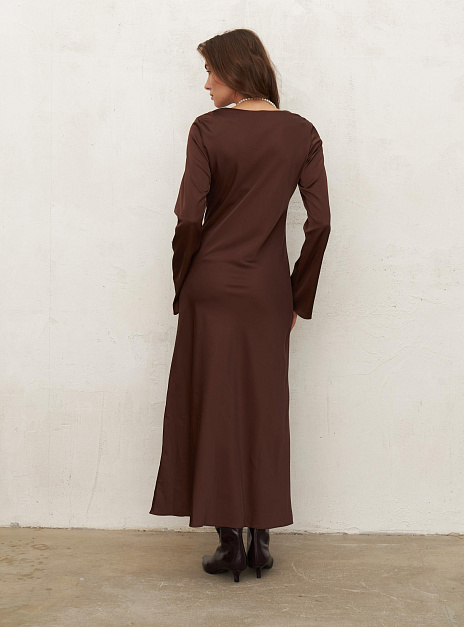 картинка Платье макси коричневое от магазина ICNTPRY