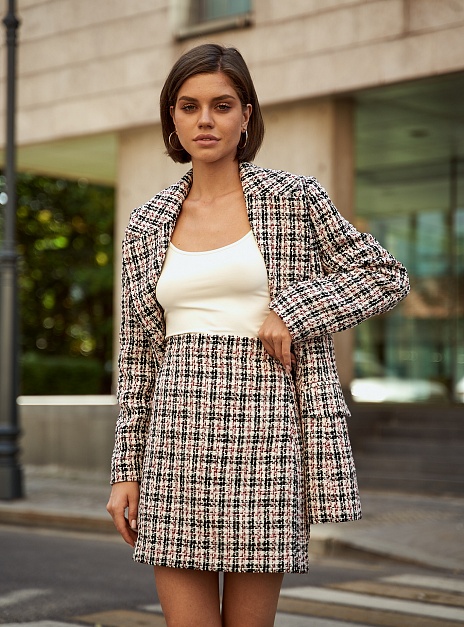 картинка Юбка букле красная полоска от магазина ICNTPRY