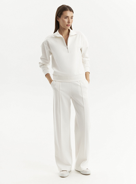 картинка Свитшот на молнии молочный от магазина ICNTPRY