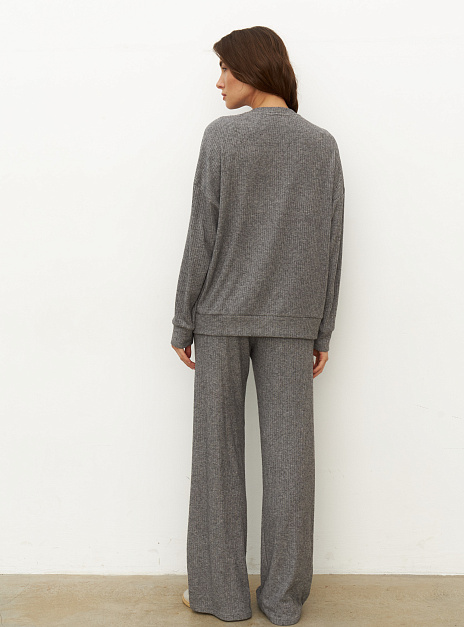 картинка Лонгслив трикотажный базальт от магазина ICNTPRY