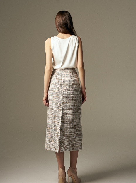 картинка Юбка букле миди бежевая от магазина ICNTPRY