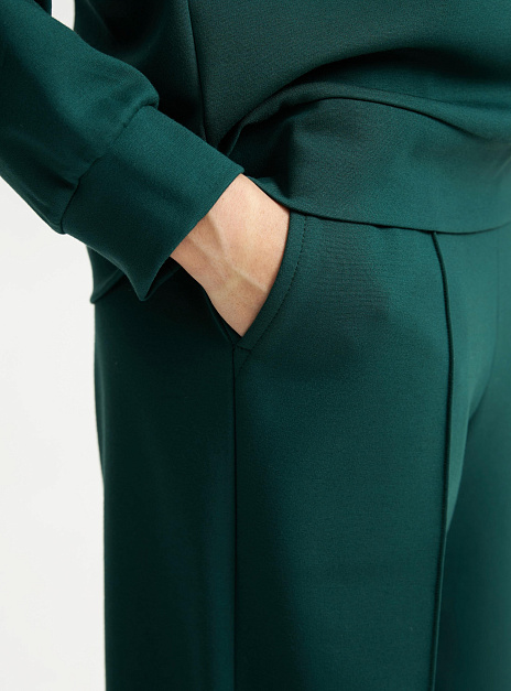 картинка Брюки широкие изумруд от магазина ICNTPRY