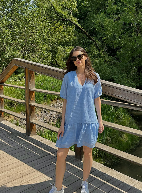 картинка Платье текстурное короткое голубое one size от магазина ICNTPRY