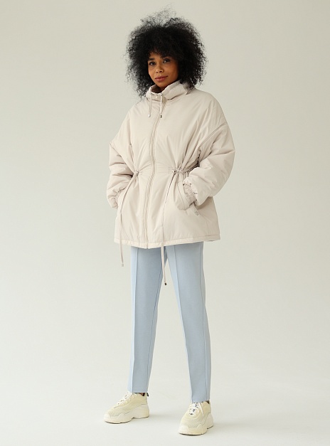 картинка Куртка белый песок от магазина ICNTPRY