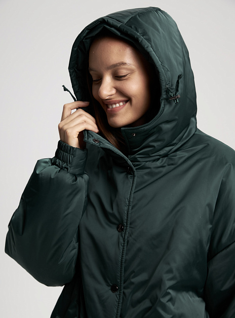 картинка Куртка с капюшоном утепленная изумруд от магазина ICNTPRY