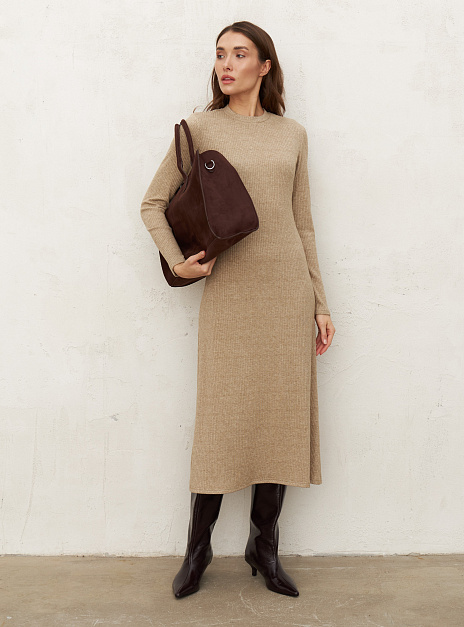 картинка Платье трикотажное миди горчица от магазина ICNTPRY