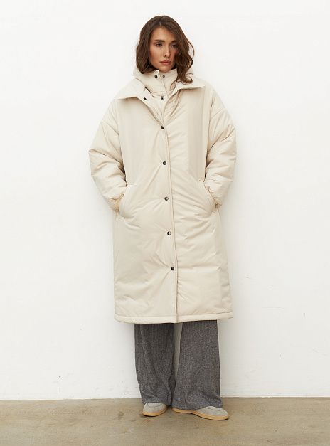 картинка Пальто с капюшоном айвори от магазина ICNTPRY